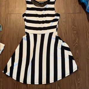 Black and white dress